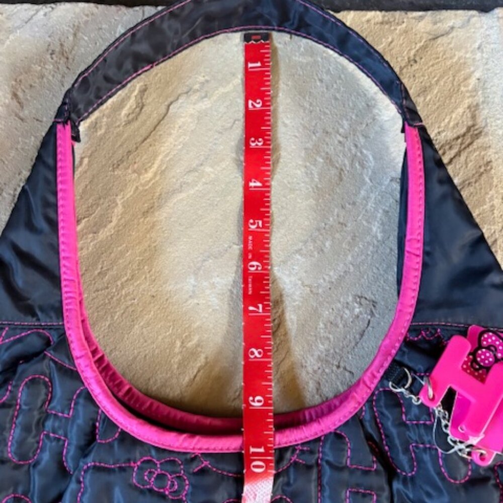 NWT Hello Kitty Sanrio Large Quilted Puffer Hobo Shoulder Tote Bag with Charms - Picture 5 of 8